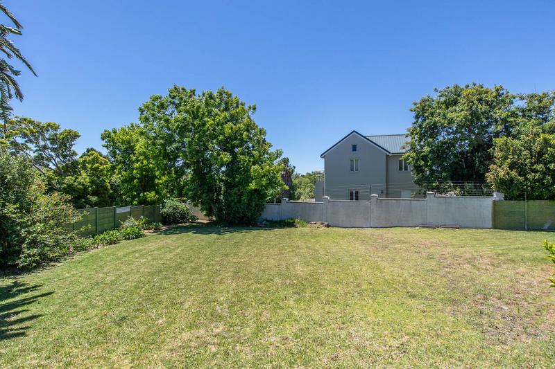5 Bedroom Property for Sale in Constantia Western Cape